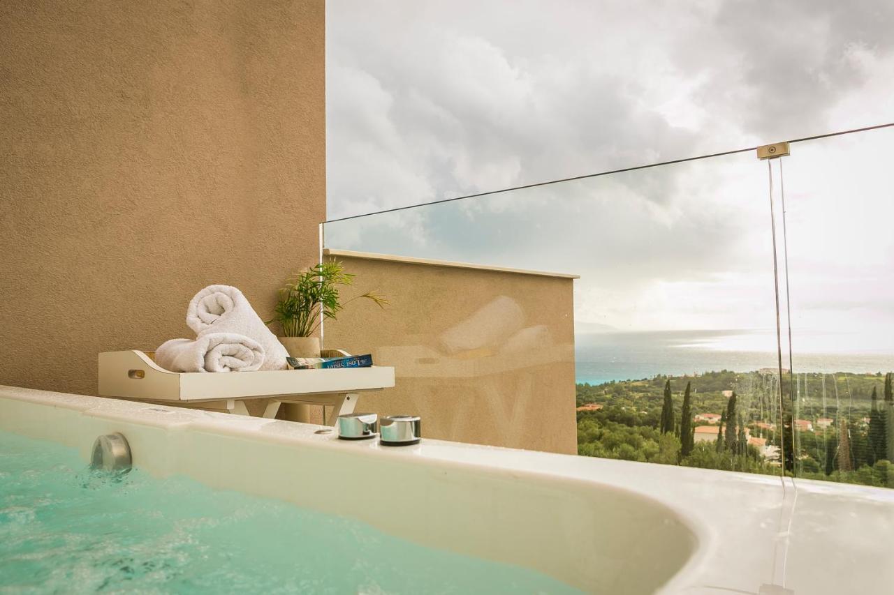 Diana Suites Trapezaki  Luaran gambar